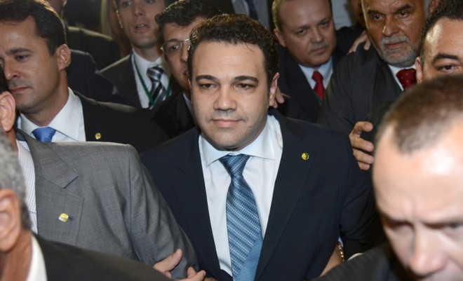 Feliciano chamou a polícia para evitar manifestantes |