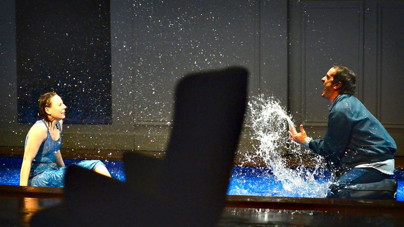 A Marca da Água tem como protagonista a premiada atriz Patrícia Selonk (à esquerda) | Divulgação