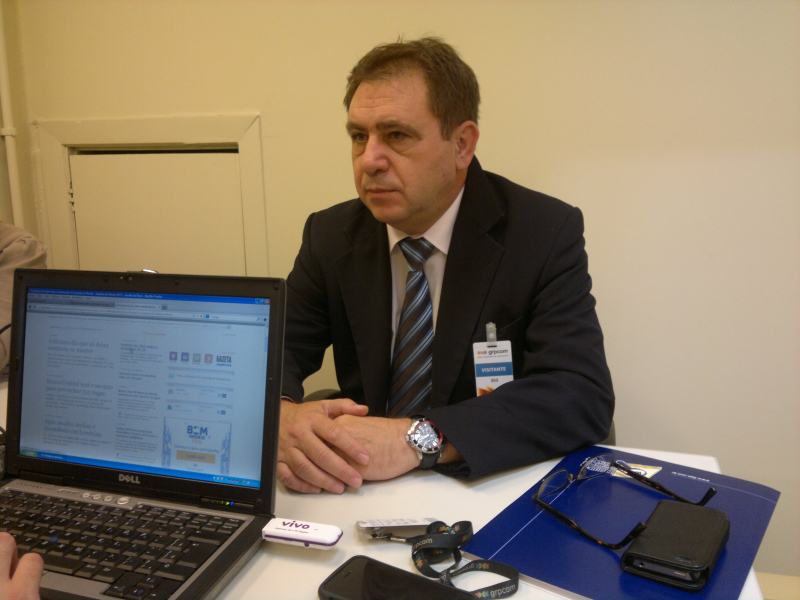 Chat sobre a declaração do Imposto de Renda | Gladson Angeli/Gazeta do Povo