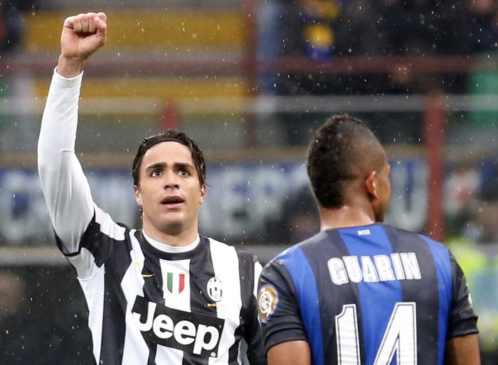 Matri foi o autor do gol que colocou a Juventus a um passo do título | Reuters