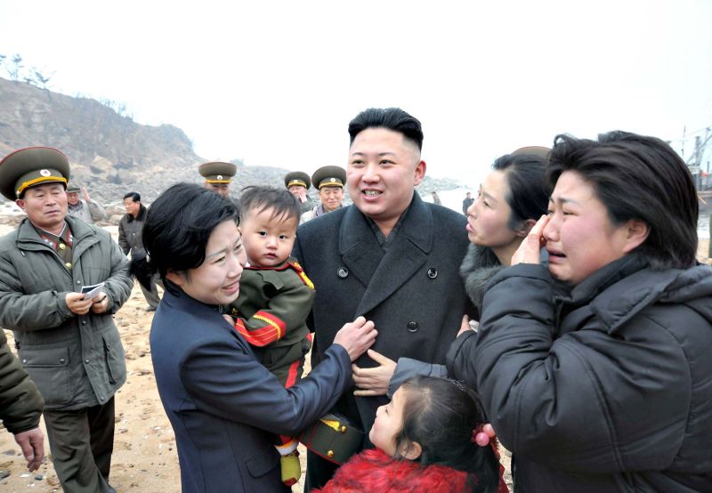 Kim Jong-Un visita ilha na divisa com a Coreia do Sul | KCNA/Reuters