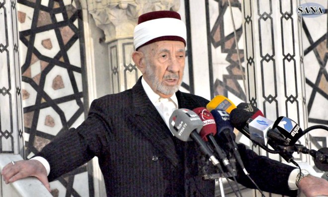 O clérigo Mohammed al-Buti, defensor do governo Assad | Sana/Reuters