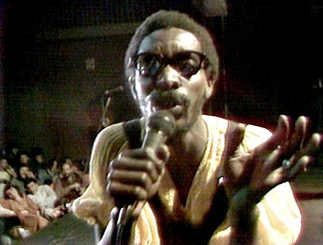 Daquele Instante em Diante retrata a vida e a obra do compositor e cantor Itamar Assumpção |