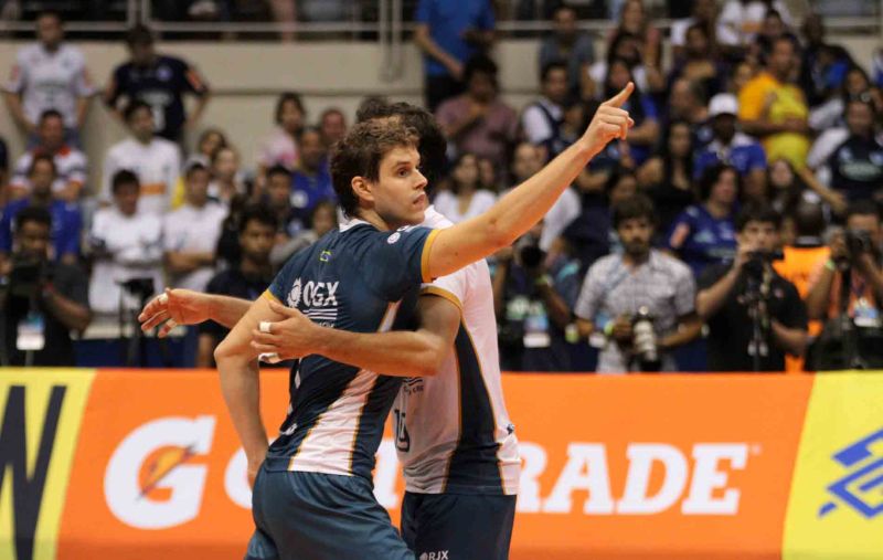 Bruninho se tornou o recordista de títulos da Superliga | Alexandre Arruda / CBV