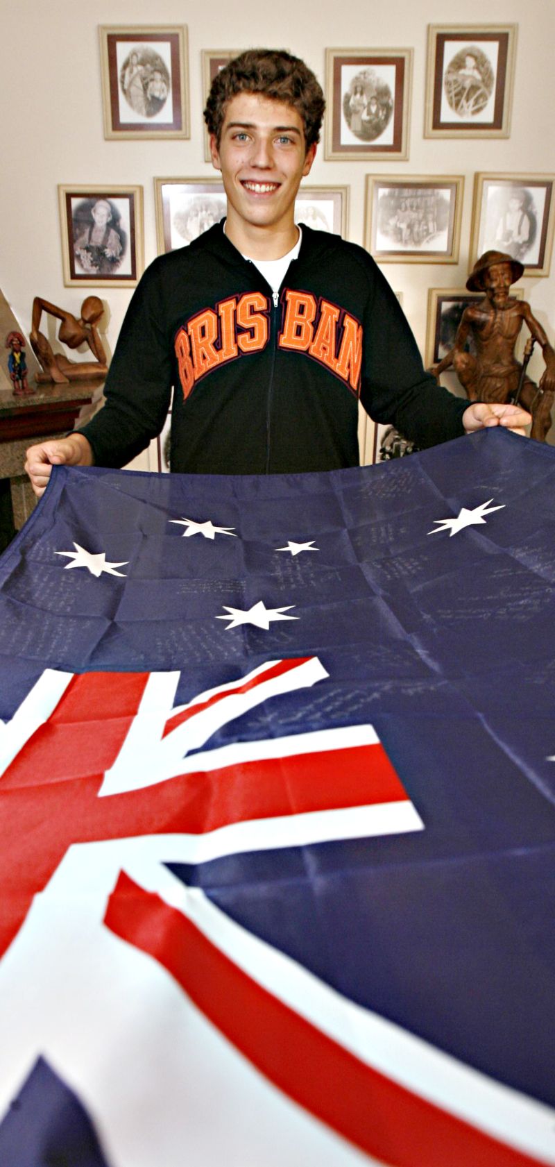 Pedro passou o aniversário de 15 anos sozinho na Austrália | Josué Teixera/ Gazeta do Povo