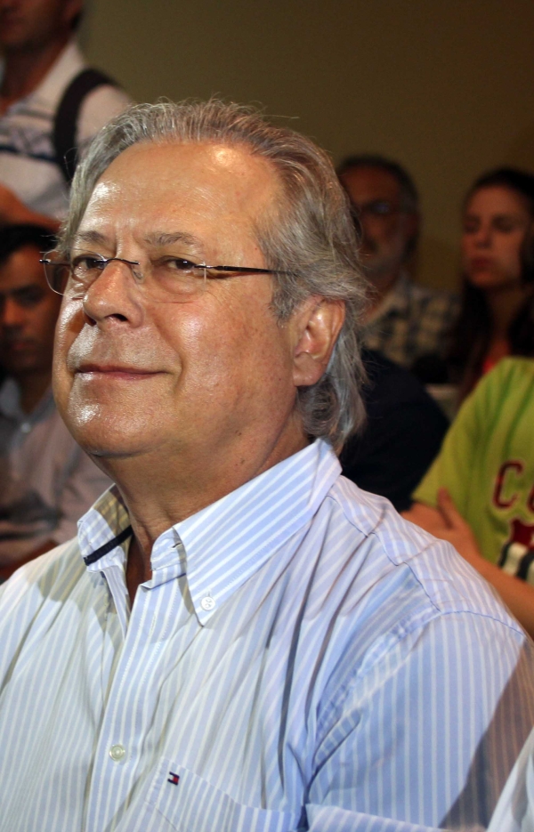 Dirceu foi condenado a dez anos e dez meses de prisão | Walter Alves / Gazeta do Povo