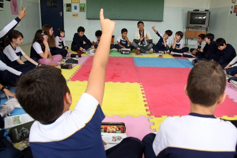 Dúvidas: evento no Brasil irá alterar ano letivo em Curitiba | André Rodrigues/ Gazeta do Povo