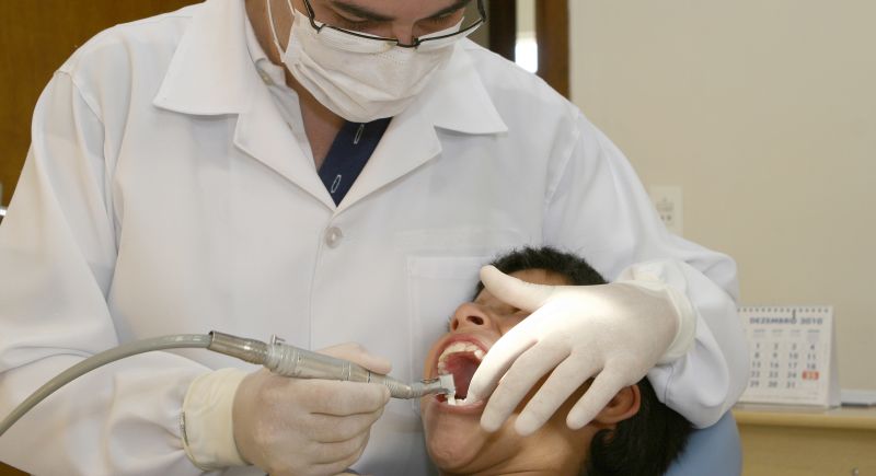 Saúde bucal de doentes internados inspirou a proposta de lei | Hnery Milleo/ Gazeta do Povo