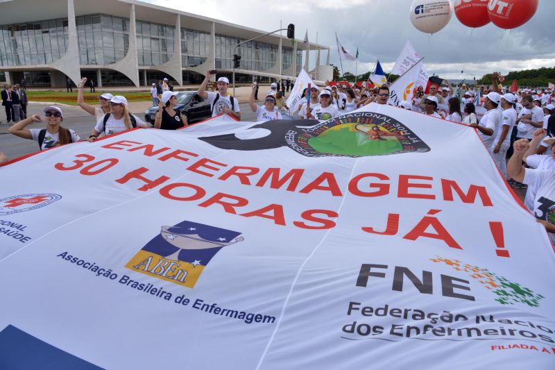 Mobilização reuniu ontem 3 mil pessoas | Wilson Dias/ABr