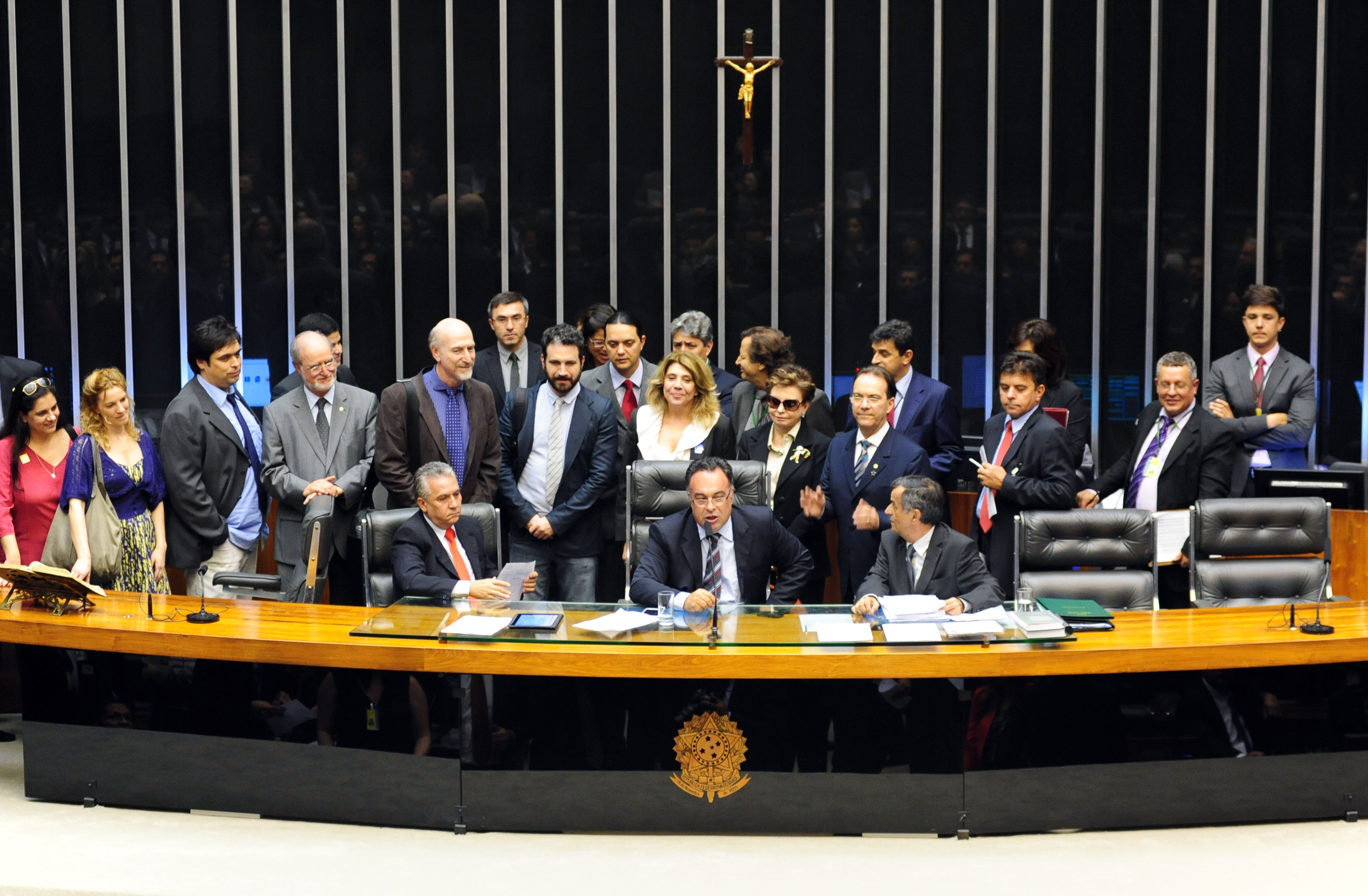 No plenário, deputados aprovaram emenda que diminui ainda mais o tempo de propaganda na tevê e no rádio para partidos sem representação no Congresso Nacional | Gustavo Lima / Agência Câmara