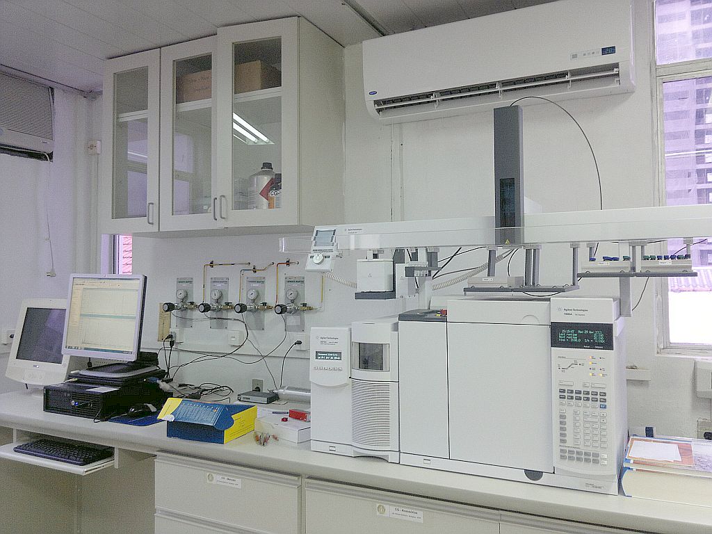 Equipamento serve para análise de materiais colhidos em cenas de crimes | Patricia Pereira / Gazeta do Povo