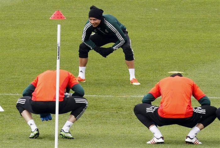 Cristiano Ronaldo participou normalmente do treino do Real Madrid nesta segunda-feira | Chema Moya / EFE