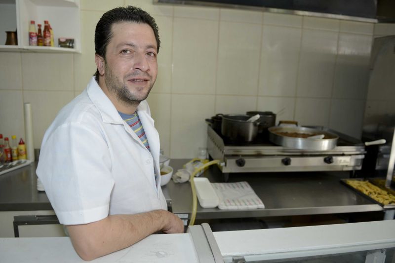 Tarik Dabor saiu da Síria após a guerra civil que eclodiu no país em janeiro de 2011 | Henry Milleo/Gazeta do Povo