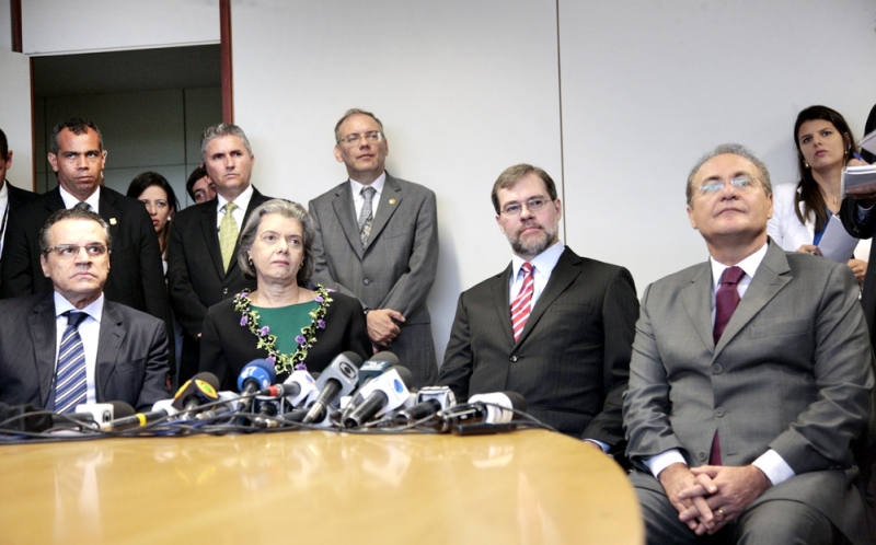 Presidentes da Câmara, Senado e TSE discutiram ontem a decisão que redefiniu a distribuição de cadeiras por estado | Carlos Humberto/STF