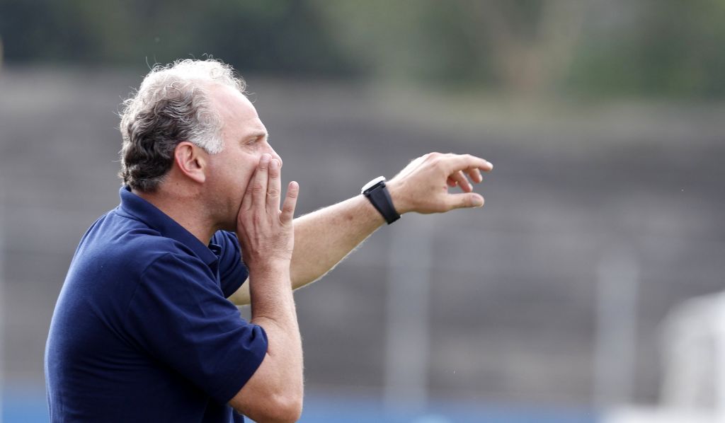 Paraná de Toninho Cecílio vira fiel da balança para times que lutam para não cair no Estadual | Daniel Castellano/Gazeta do Povo
