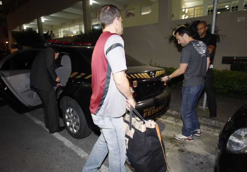 Materiais confiscados no Bigorrilho serão entregues à CPI do Tráfico de Pessoas | Hugo Harada/Gazeta do Povo