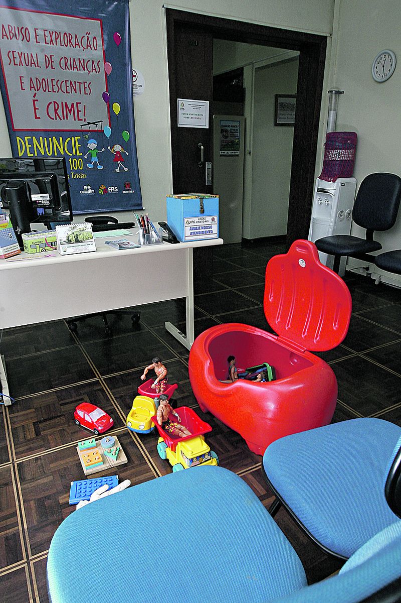 Espaço vai sediar o Centro de Convivência Criança e passará a receber crianças e adolescentes em situação de risco | Felipe Rosa / Gazeta do Povo