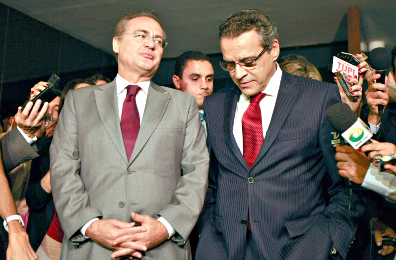 Renan Calheiros (esq.) e Henrique Alves (dir.) acusam o Judiciário de intromissão no Legislativo | Pedro Ladeira/Folhparess