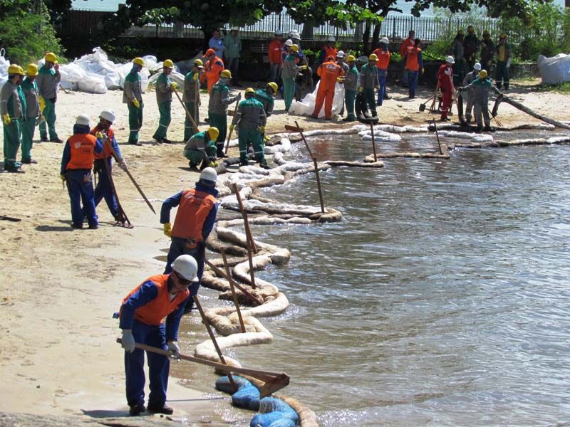 Limpeza continua hoje | Ricardo Hiar/ Folhapress