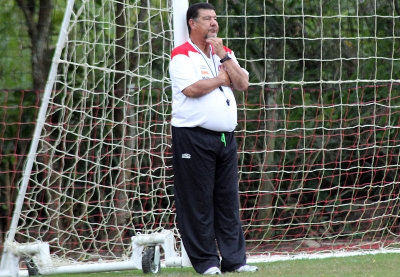 Joel Santana volta a comandar o Bahia | Mauricio Val / Vipcomm