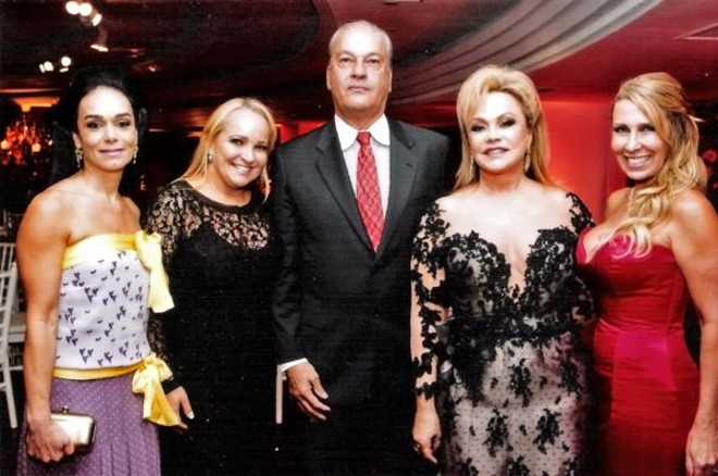 Gladys Fadel, Stella Winnikes, João Alfredo Costa Filho, Cida Colombo e Louise Alves | 