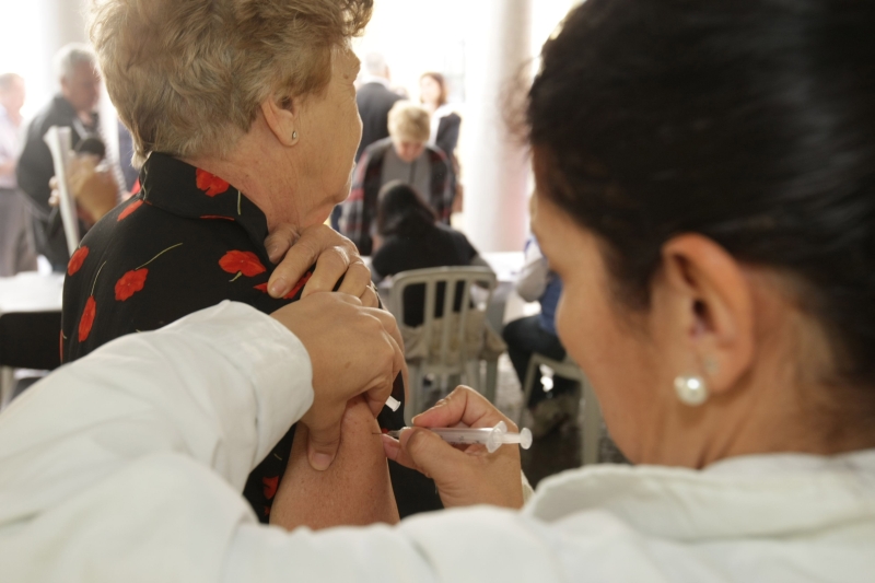 Vacinação segue até sexta-feira | Aniele Nascimento / Gazeta do Povo