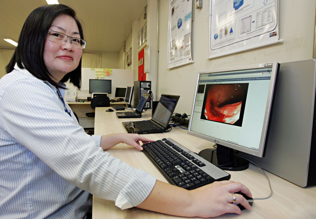 Pesquisas de Huei Diana Lee ajudam a identificar, entre outros dados, as formas de manifestação de algumas doenças | Christian Rizzi / Gazeta do Povo