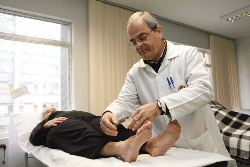 Em Curitiba, o Ambulatório de Acupuntura foi criado em 2001 e funciona no Centro de Especialidades da Matriz | André Rodrigues/Gazeta do Povo