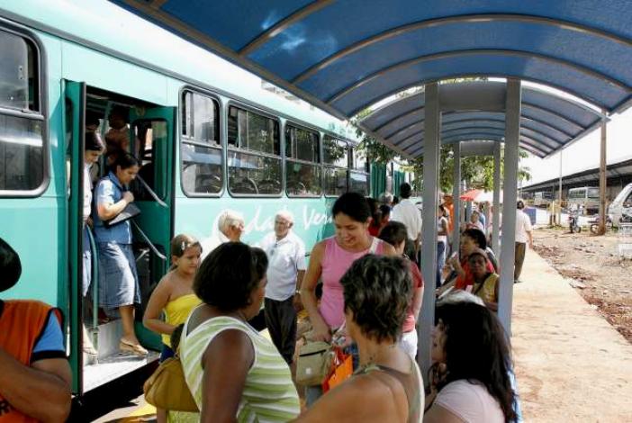 Para se locomover entre Sarandi e Paiçandu, o usuário paga uma passagem e meia, usando o Cidade Verde | Arquivo / Ricardo Lopes / Prefeitura de Maringá