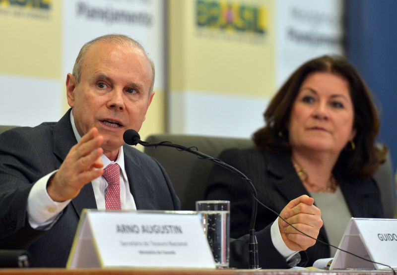 Os ministros Mantega (Fazenda) e Miriam (Planejamento): estimativa de queda das receitas | Wilson Dias/ABr