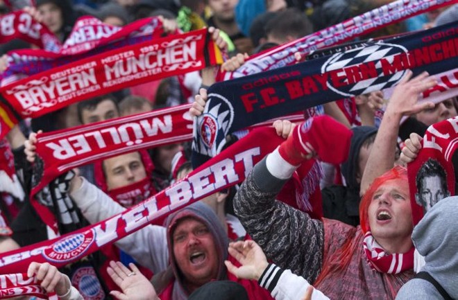 Torcida do Bayern fez a festa durante a partida |
