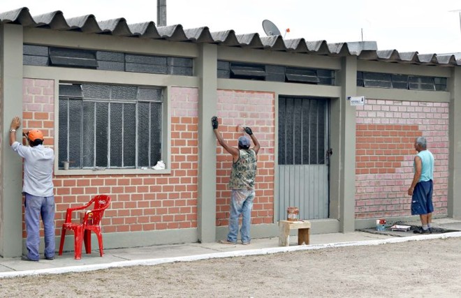 Sede administrativa do estádio recebeu nova pintura |