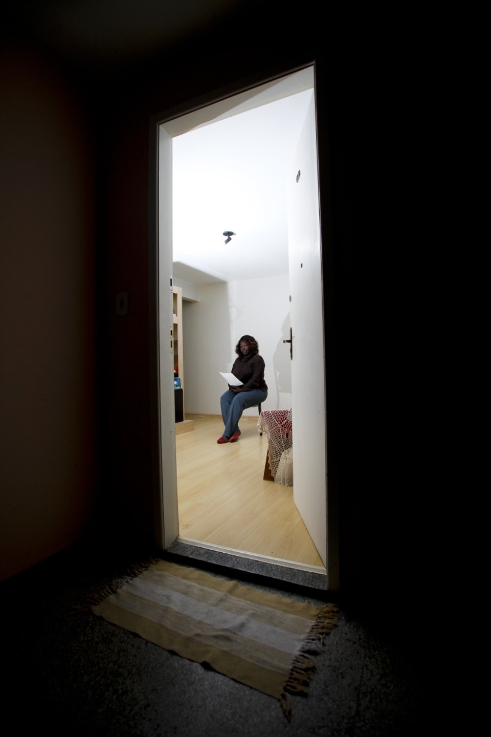 Porta fechada para discriminação Ana Claudia Oliveira não conseguiu fechar contratos de locação: discriminação velada é frequente | André Rodrigues/ Gazeta do Povo