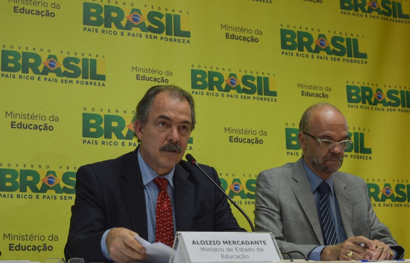 Mercadante anunciou mudanças na forma de correção | Marcello Casal Jr./ABr