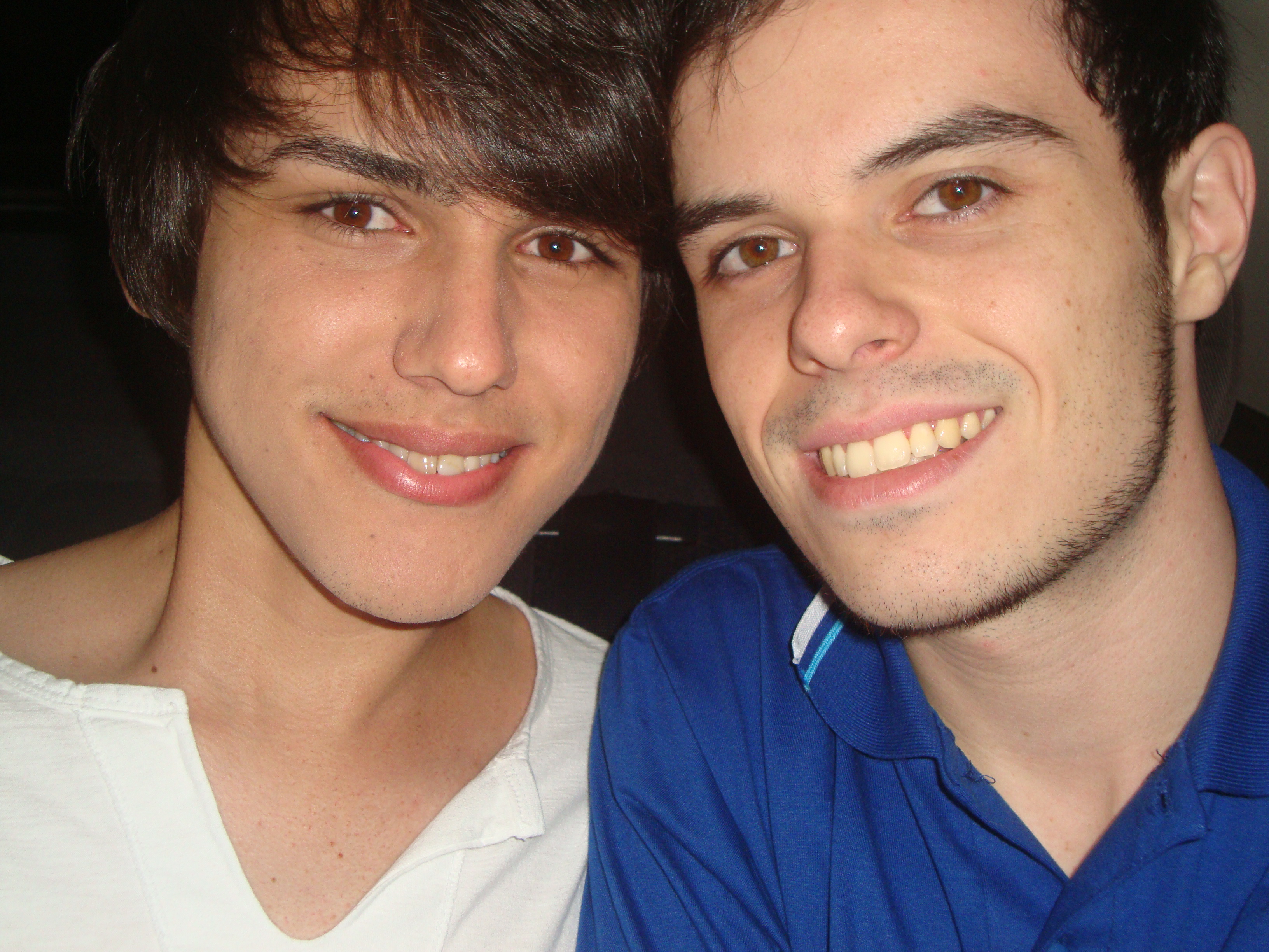 Agora casados, Wellington e Pedro pretendem adotar filhos no futuro | Divulgação / Arquivo pessoal