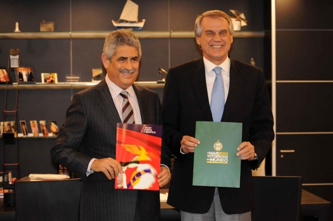 Presidentes Luís Felipe Vieira e Vilson Ribeiro de Andrade assinam parceria em Lisboa | Divulgação / Benfica