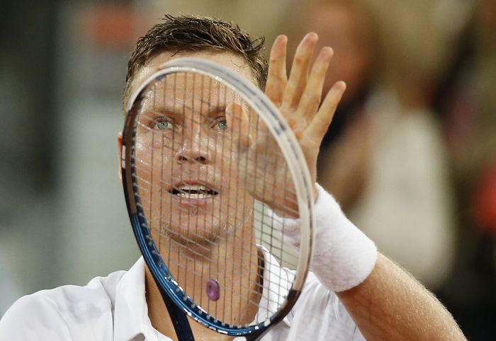 Tomas Berdych comemora vitória sobre Andy Murray nesta sexta-feira em Madri | Juan Medina / Reuters