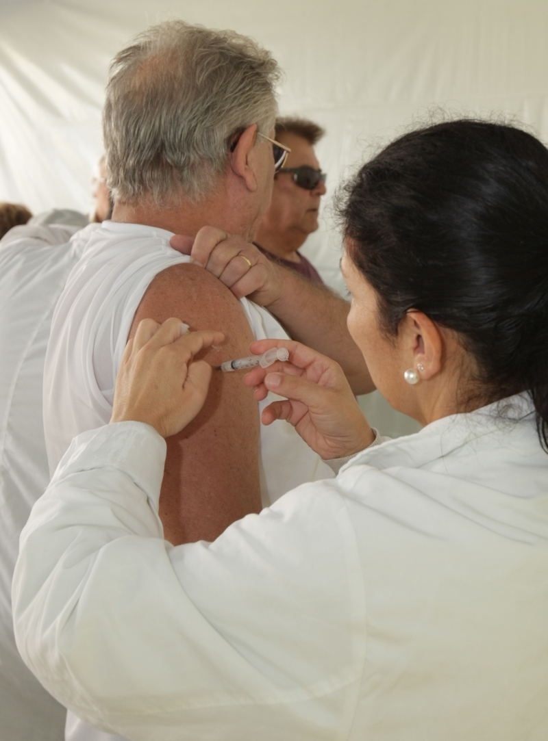 Idosos estão entre os oito grupos prioritários | Aniele Nascimento/ Gazeta do Povo