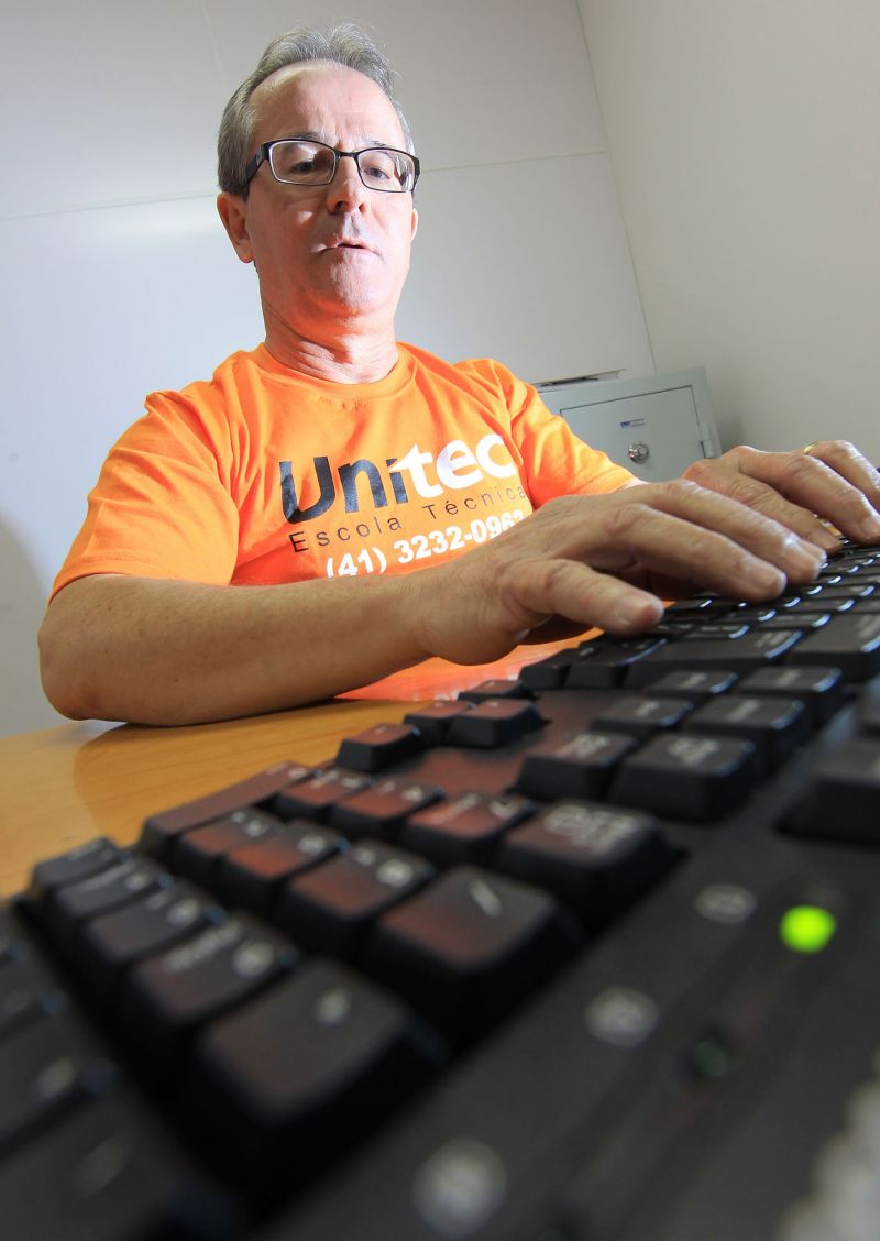 Jorge Luiz Cichon: 52 anos e emprego novo | Ivonaldo Alexandre/ Gazeta do Povo