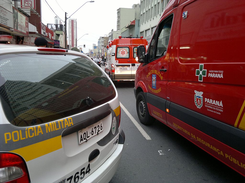Vítimas estavam conscientes quando foram levadas para o hospital | Patricia Pereira / Gazeta do Povo