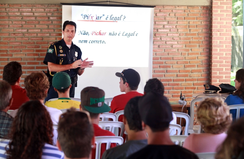Palestra é uma das medidas socioeducativas previstas para quem é flagrado com o spray na mão | Cesar Brustolin/SMCS