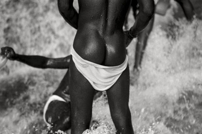 Cada ano, no meio do mês de julho, os devotos vão às cascatas e cachoeiras de água não salobra de Sodo |