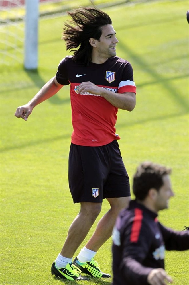 Turbinado pelo dinheiro de um bilionário russo, Monaco acertou a contratação do atacante Falcao García | Angel Díaz / EFE