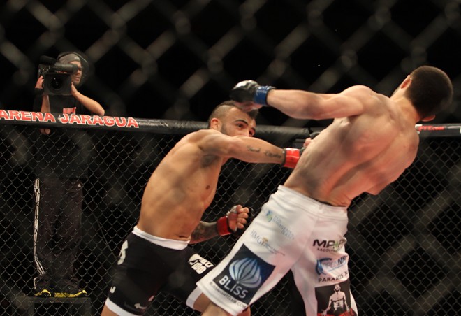 ...que tomou o knockdown | 