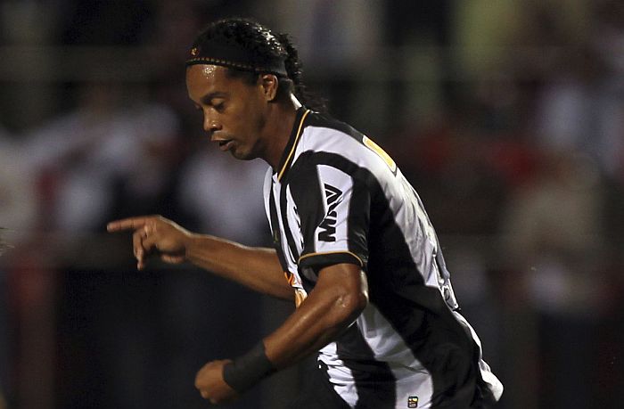 Ronaldinho quer jogar ainda mais pelo Galo para ir à Copa | Paulo Whitaker / Reuters