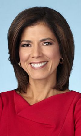 Zoraida Simbolin, âncora da CNN | Reprodução / CNN