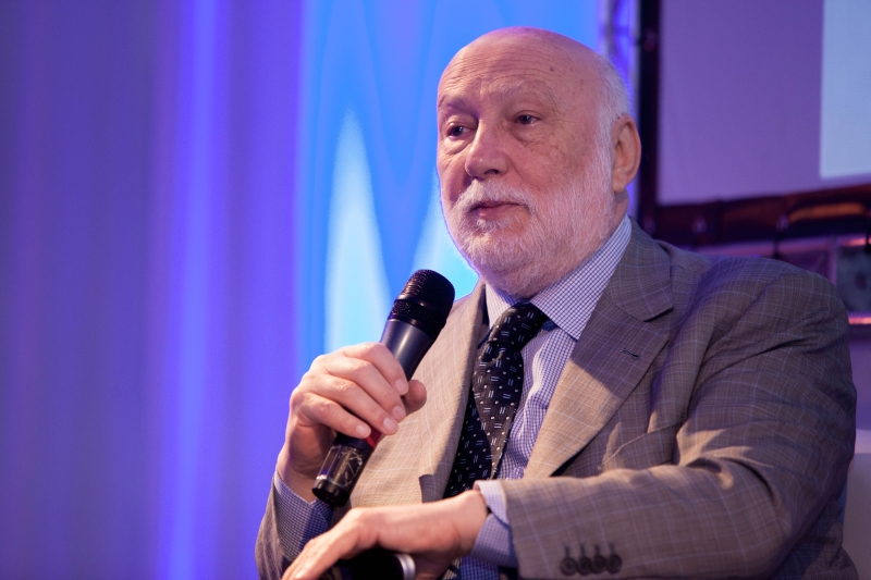 De Masi, em palestra no Boticário: Em geral, as empresas são antiquadas; falam de inovação mas não a fazem. | Divulgação