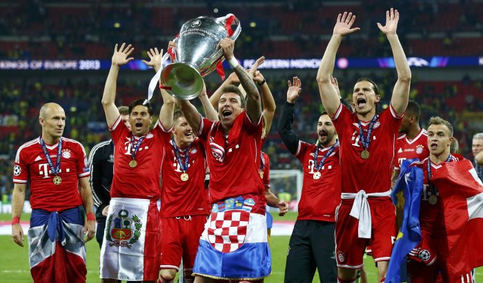 Medalhas e troféu: o Bayern de Munique é o campeão da Liga dos Campeões da Europa | Reuters