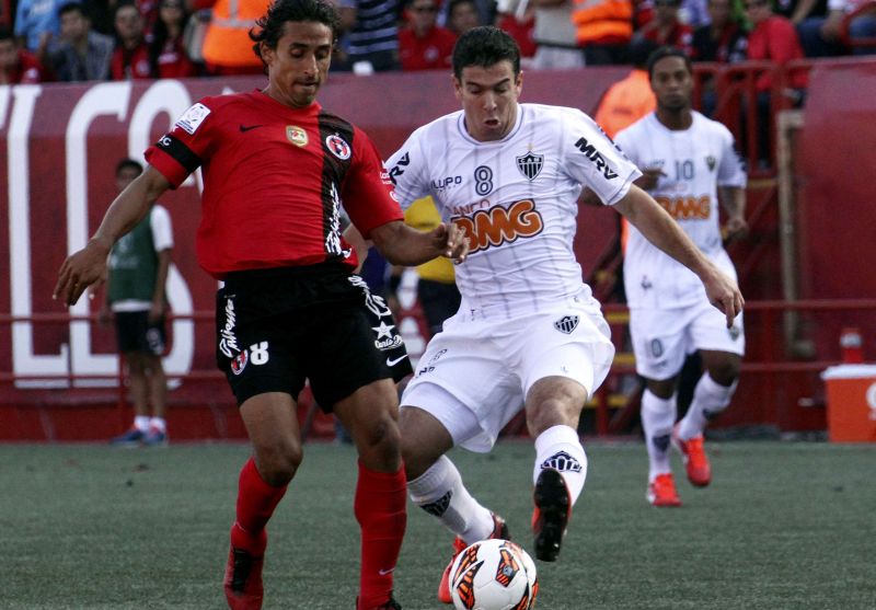 Dividida de Leandro Donizete no empate do Atlético-MG com o Tijuana. Resultado foi ótimo para o Galo | Reuters