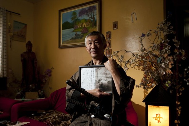 Edson apresenta foto de seu ancestral: várias gerações de samurais | 